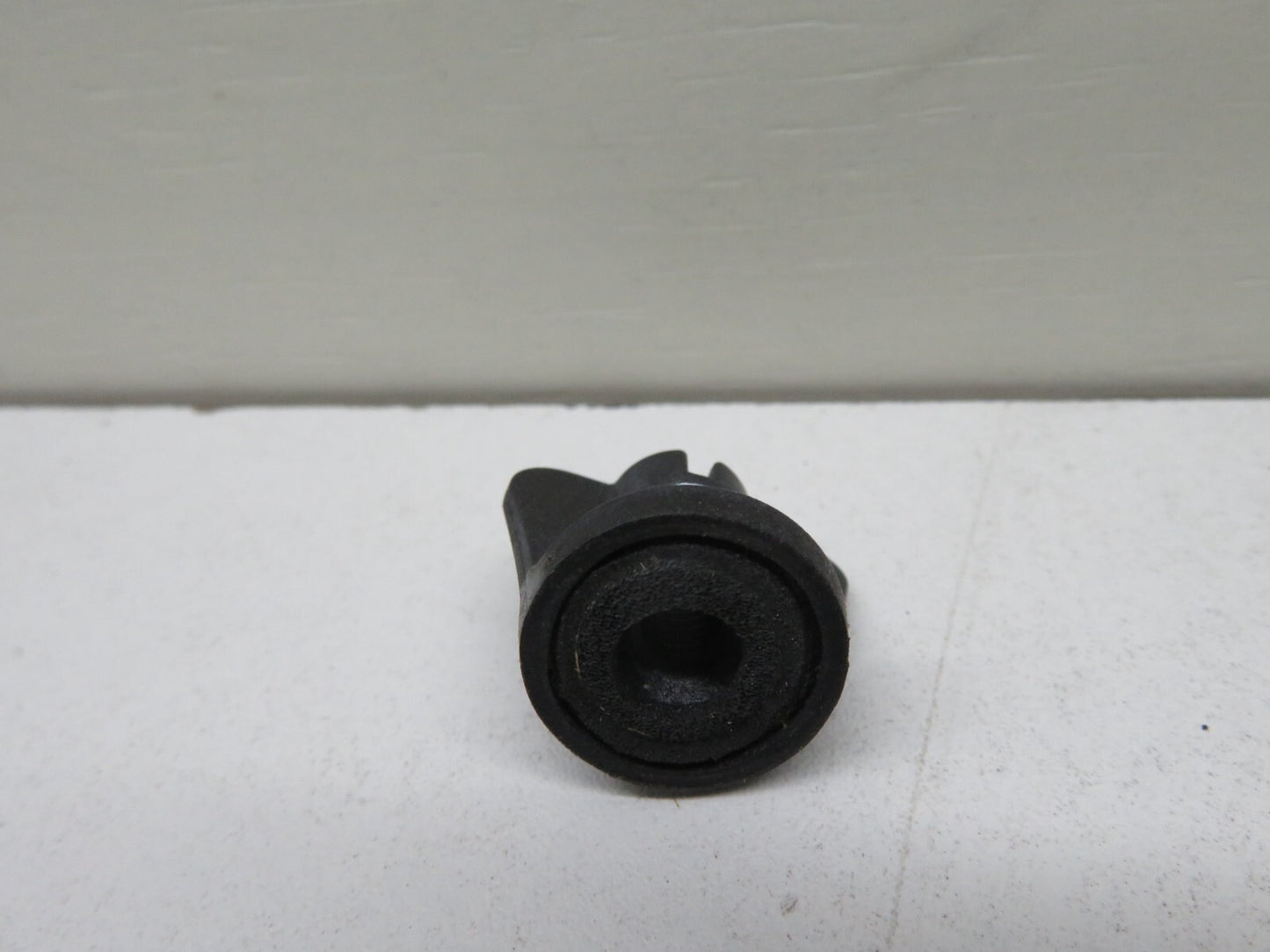 FORD SMAX REAR INNER LIGHT FIXING 2006-2014 1802-36