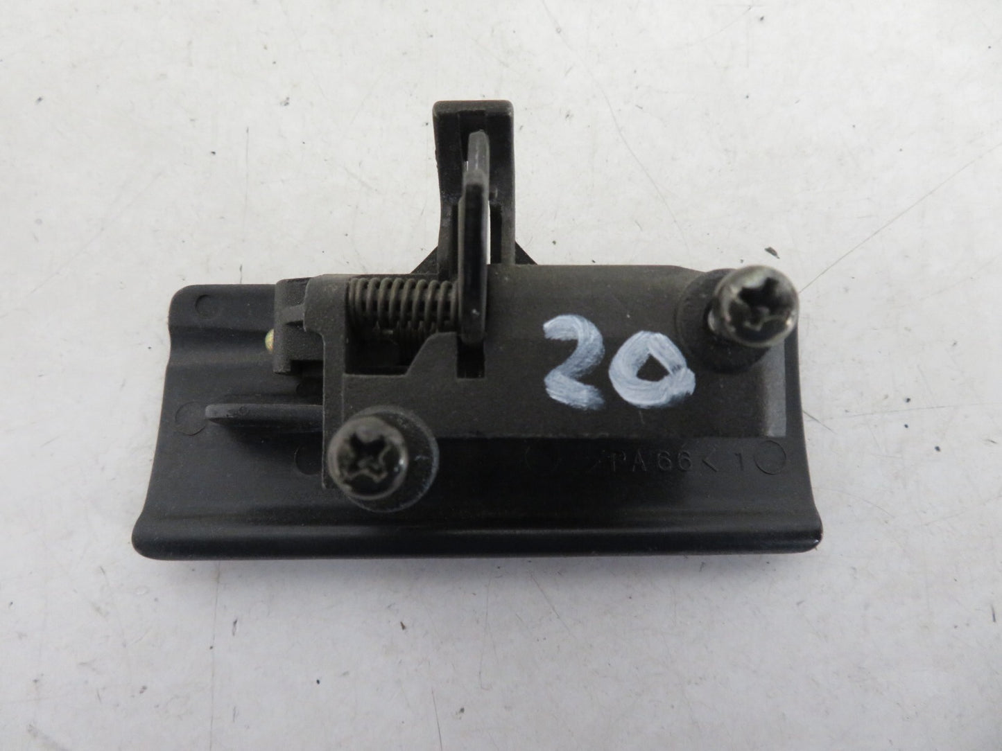 HYUNDAI GETZ PASSENGER GLOVE BOX HANDLE 2002-2005 1234-20