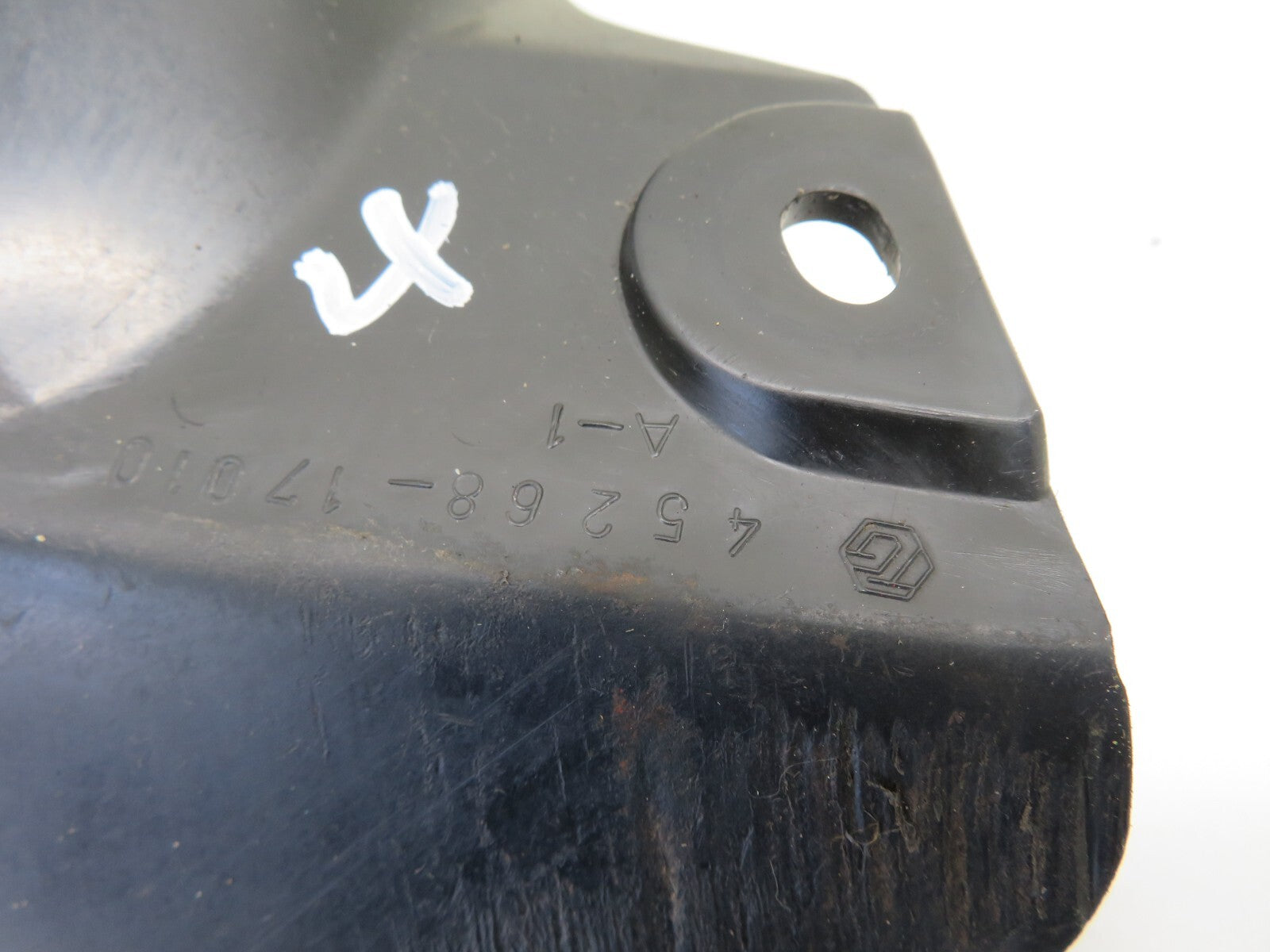 TOYOTA MR2 MK2 SW20 STEERING COLUMN COVER TRIM FRONT 1990-1999 REF2121-4