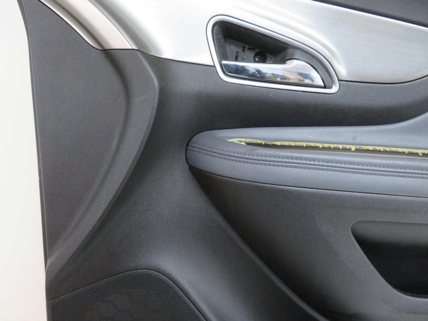 VAUXHALL MOKKA OS DRIVER FRONT LEATHER DOOR CARD (SEE PHOTOS) 2012-2016