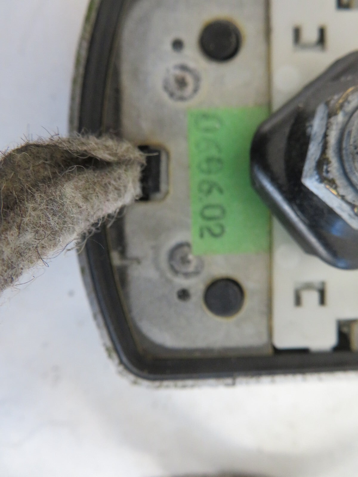 AUDI A8 D2 GPS AERIAL ANTENNA 4D0919889 1998-2002 A1636-13