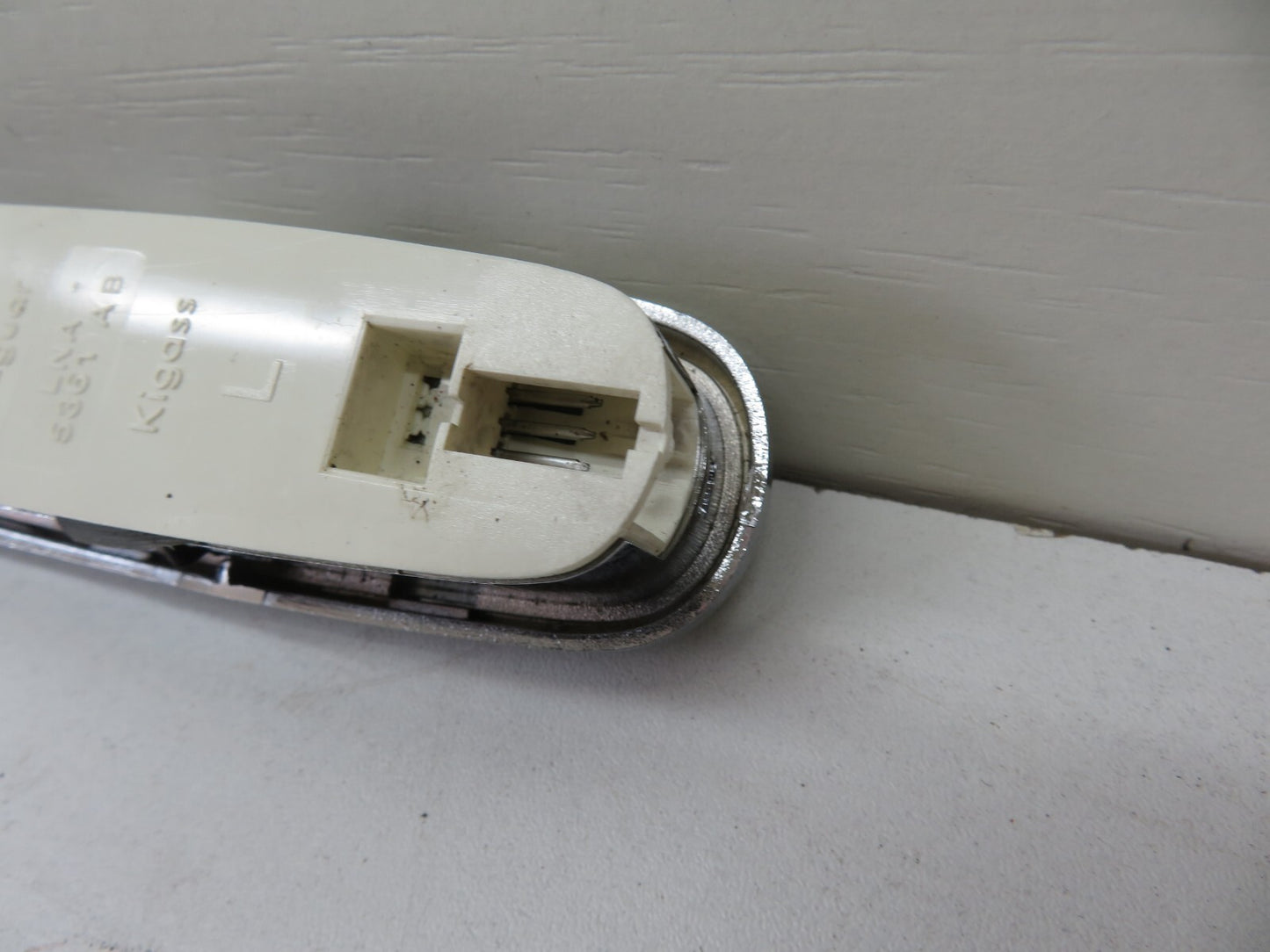 JAGUAR XJR REAR LEFT INTERIOR LIGHT LNA 5361 AB 1994-2001 1200-10