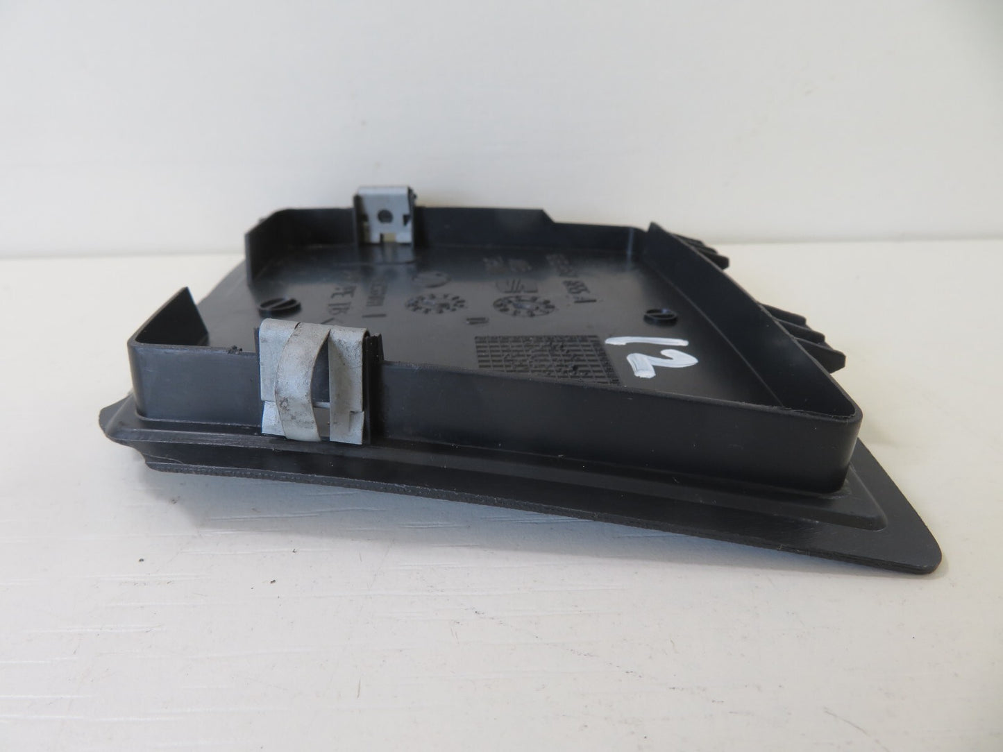 SEAT IBIZA MK3 6L REAR LIGHT ACCESS COVER TRIM LH 6L6867655A 2002-2008 2018-12