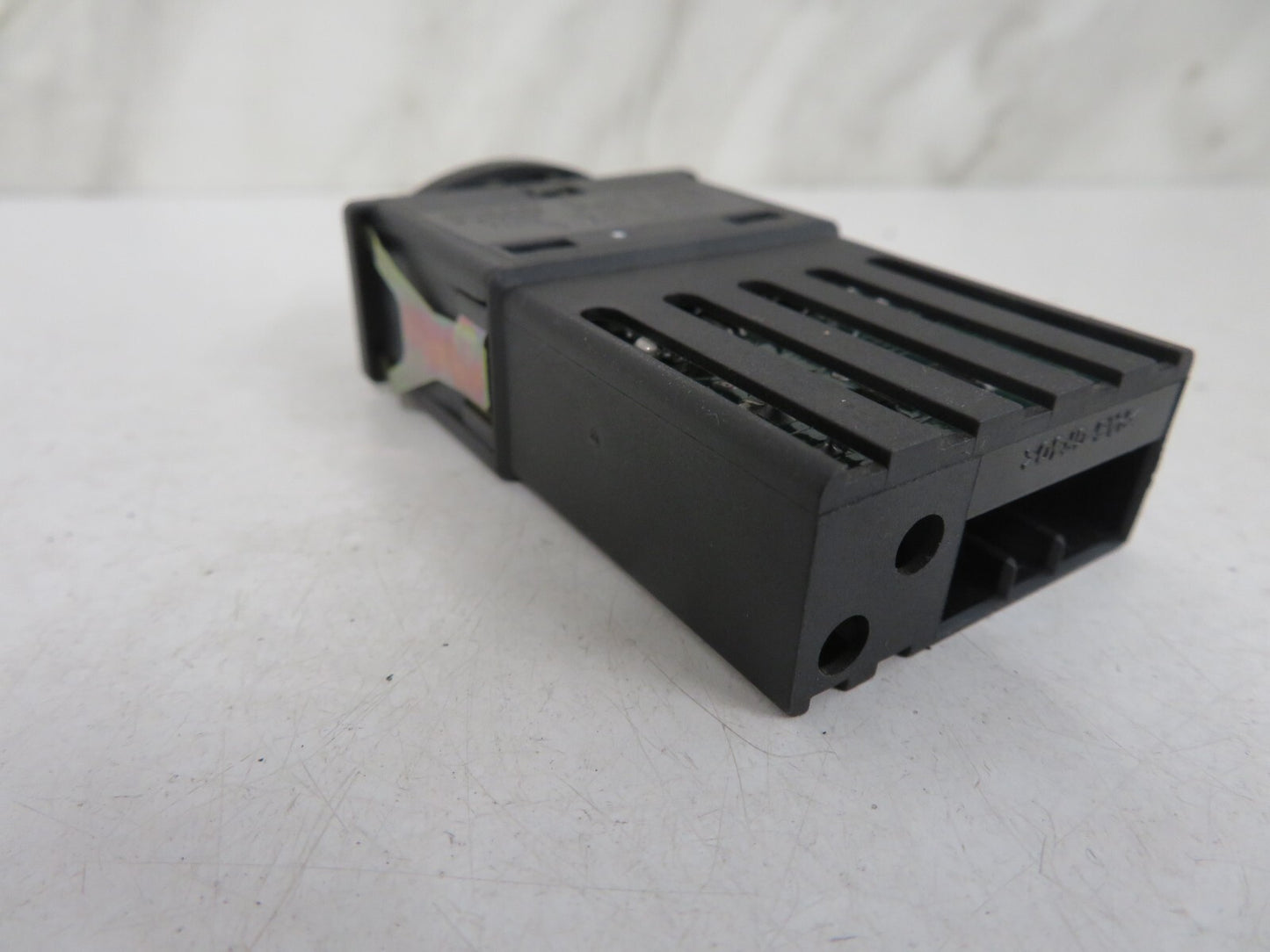 ROVER 75 HEATED SEAT SWITCH YUG101980 1999-2005 MIXA1540-23