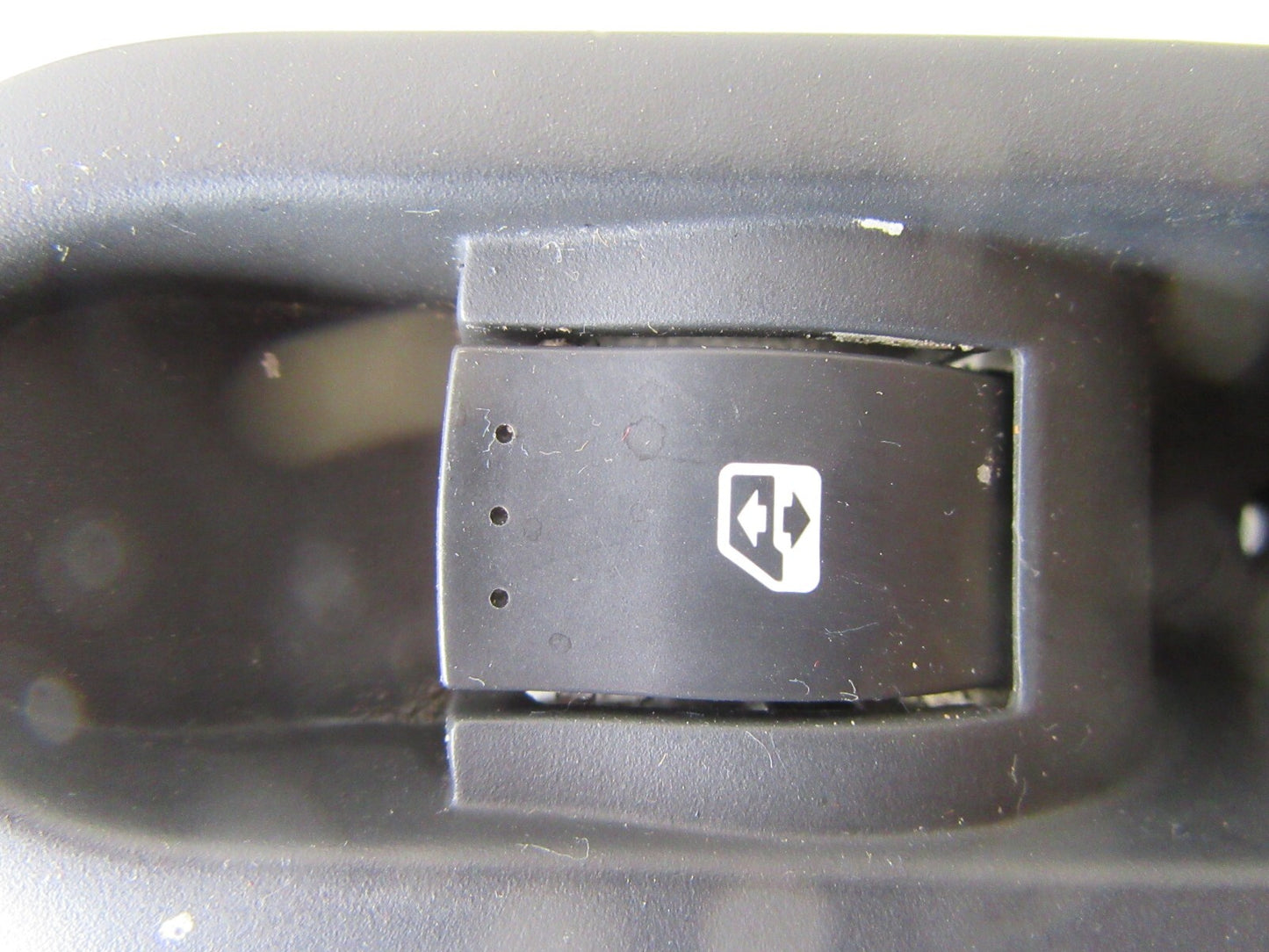 RENAULT SCENIC MK2 WINDOW SWITCH-2 2002-2009 AMS1150