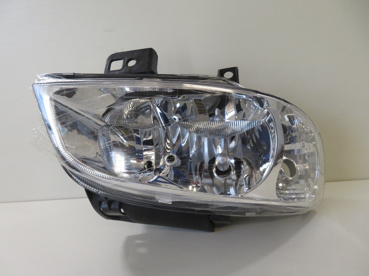 DEPO OS DRIVER HEADLIGHT RH 445-1110R-RD-EM FITS SEAT IBIZA 1999-2002 LM53