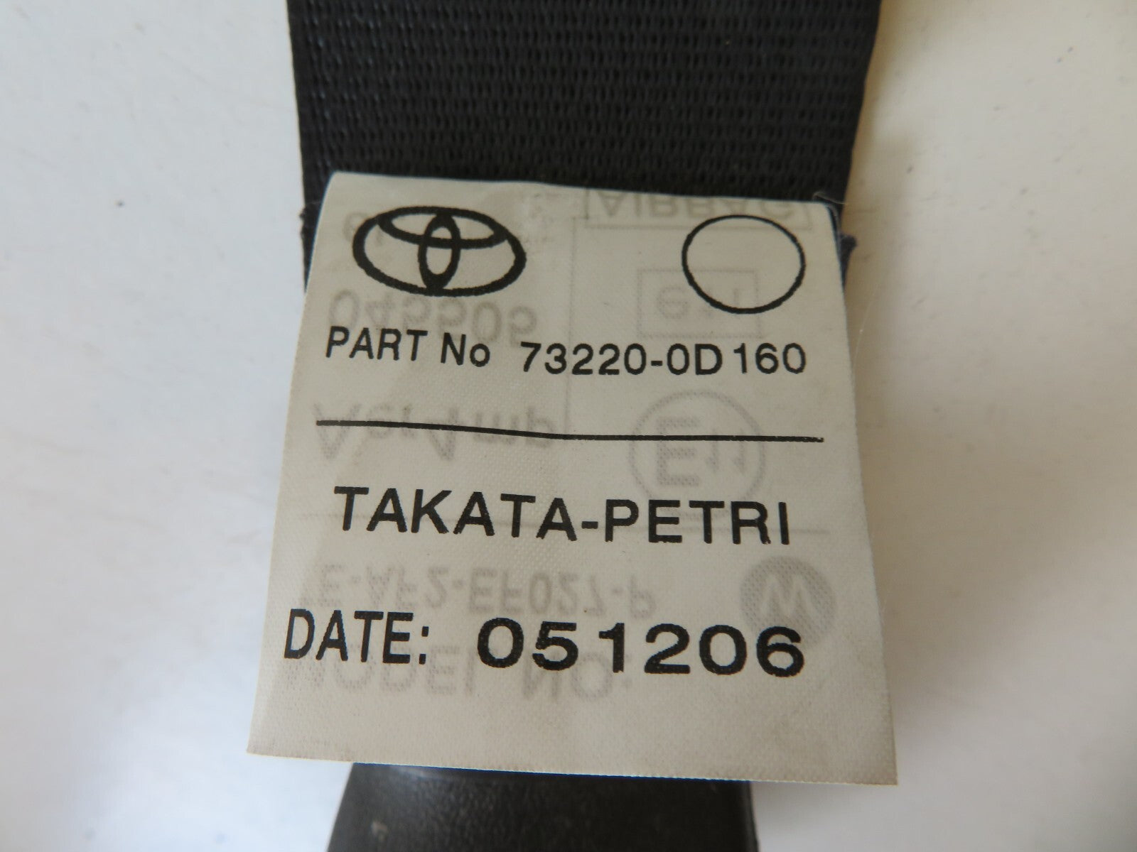 TOYOTA YARIS MK2 NSF PASSENGER SEAT BELT 3DR 73220-0D160 2006-2011 AMS1159