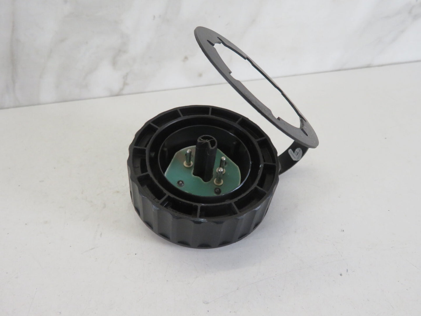 BMW 528I E39 OBD PORT COVER 1995-2004 A1105-8