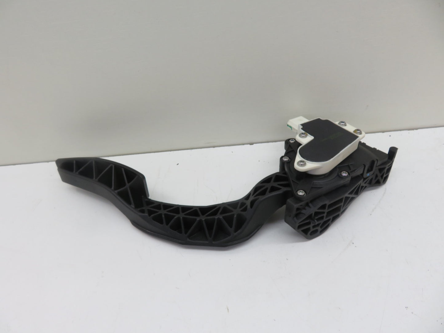 VAUXHALL MOKKA 1.7 DTI THROTTLE PEDAL 95087911 2012-2016 1739-5