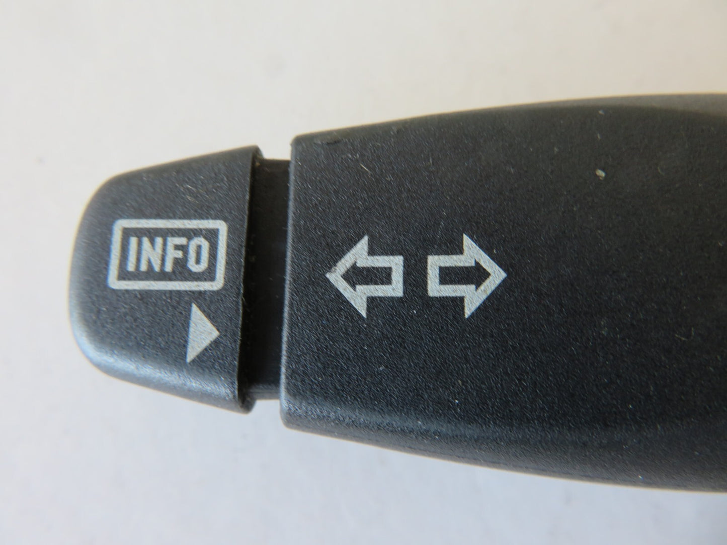 FORD MONDEO MK3 INDICATOR STALK 1S7T-13335-BE 2001-2007 RA04