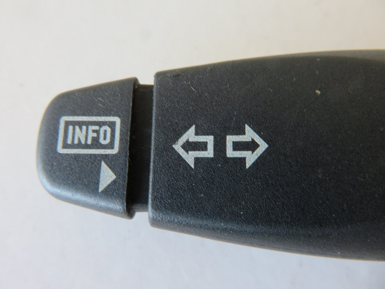 FORD MONDEO MK3 INDICATOR STALK 1S7T-13335-BE 2001-2007 RA04