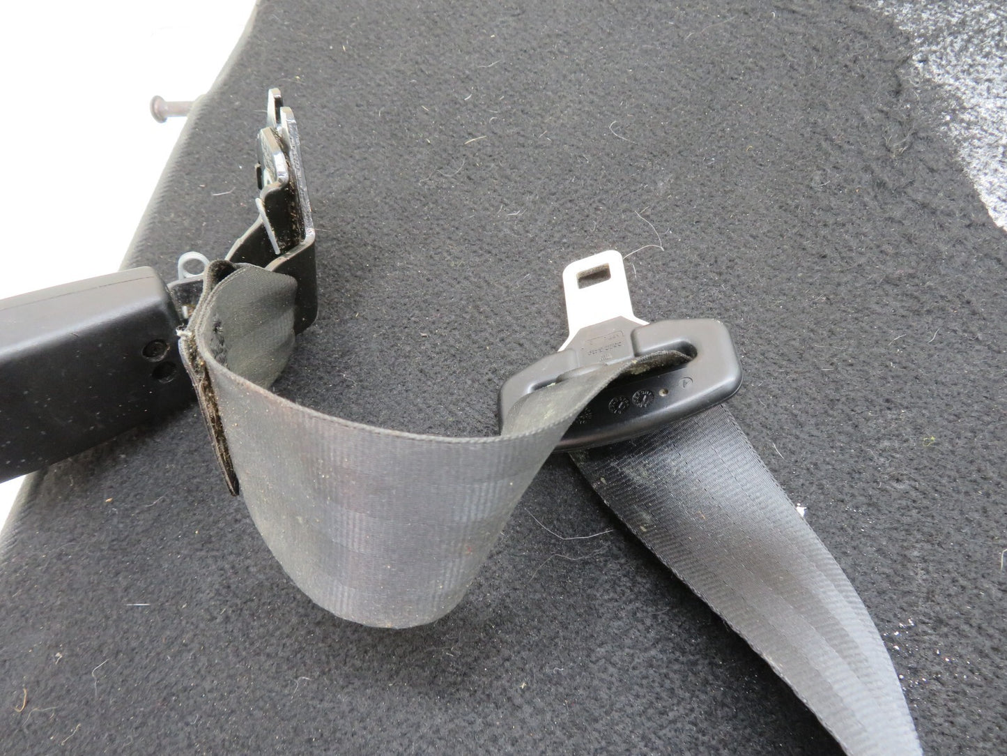 FORD FIESTA MK7 ST180 NS PASSENGER REAR SEAT BACK REST (SEE PHOTOS) 2013-2017