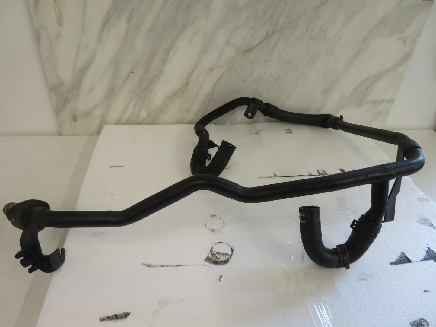 JAGUAR XF X250 ENGINE ANTIFREEZE COOLANT PIPE 2008-2016