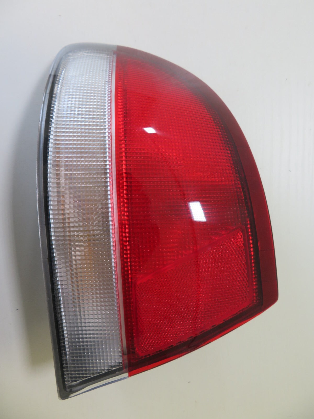 NS PASSENGER REAR TAIL LIGHT DEPO 216-1937L-U FOR MAZDA 626 1991-1998