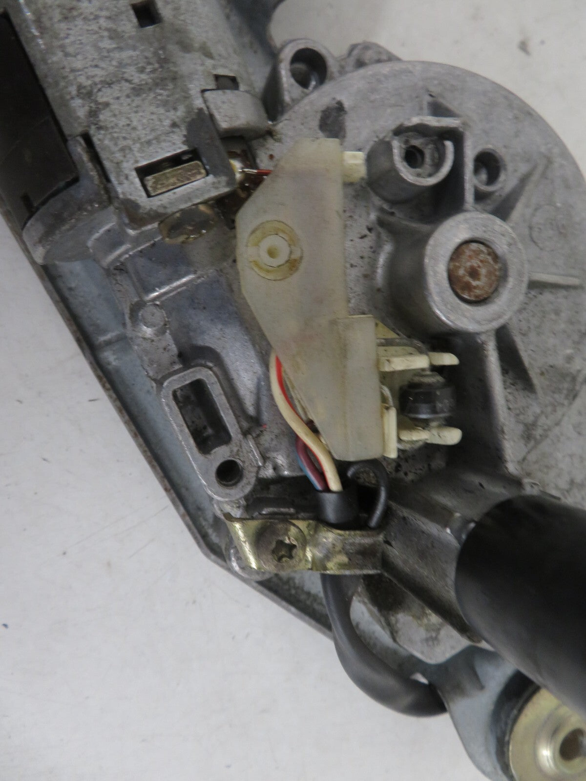 FORD ESCORT MK6 REAR WIPER MOTOR 93AG-17K441-H1B MISC1634-3