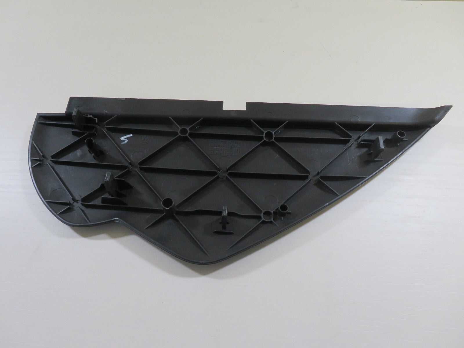 VW TOURAN NS PASSENGER END TRIM 1T2858247C 2003-2009 1750-5