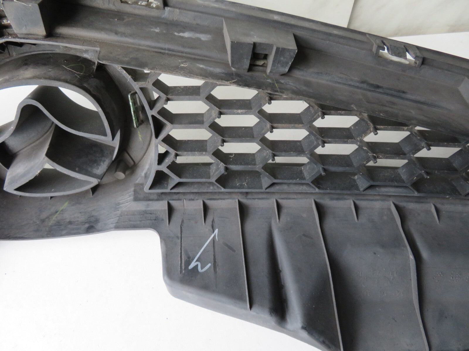 MAZDA 5 MPV FRONT GRILL 2005-2010 BK1112