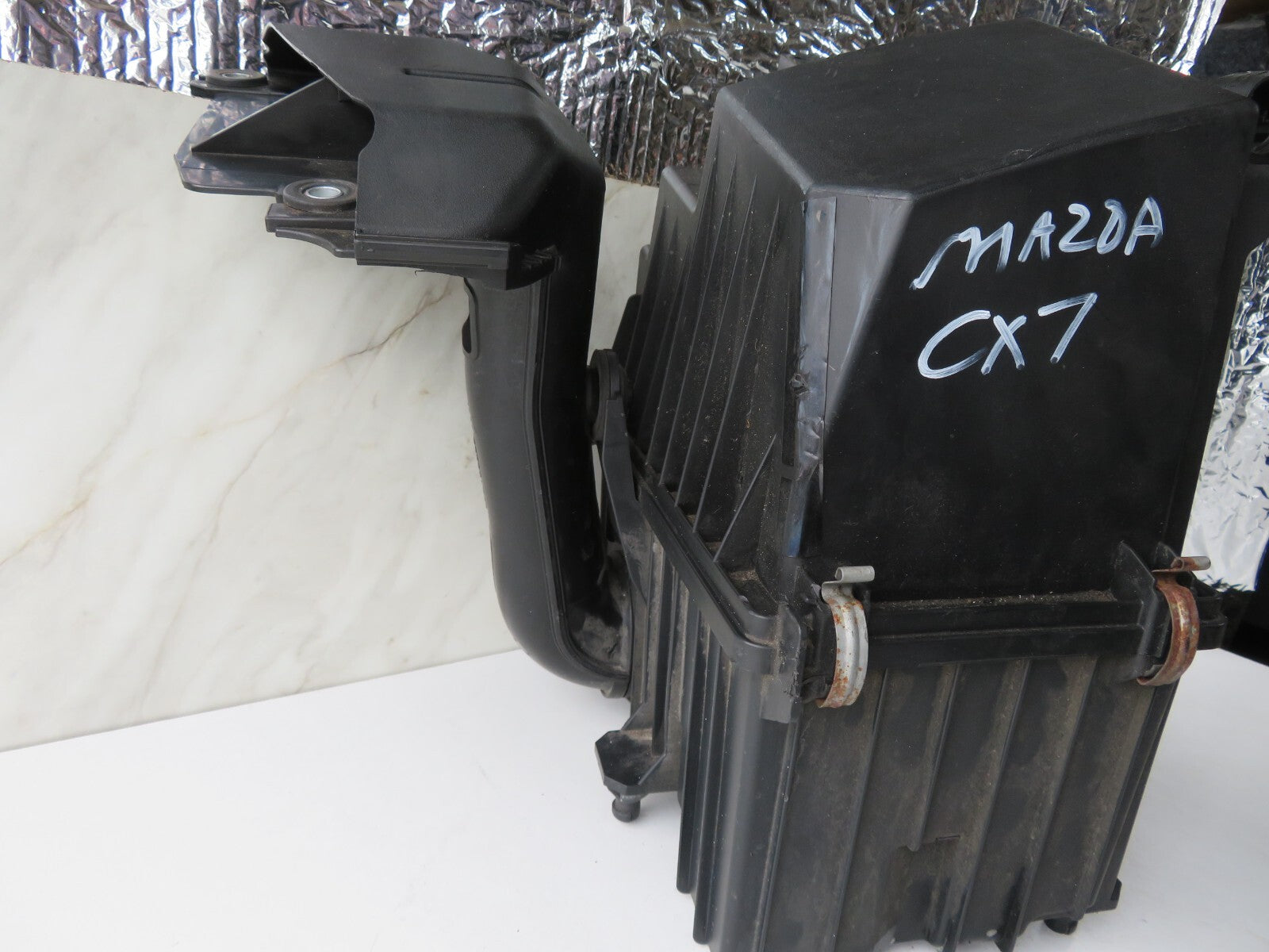 MAZDA CX7 2.2 DIESEL AIR FILTER BOX R2AX13Z02 2006-2012 BK1601