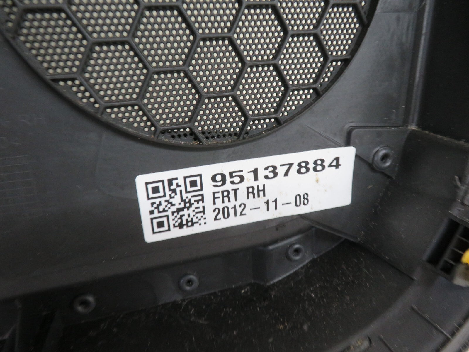 VAUXHALL MOKKA OS DRIVER FRONT LEATHER DOOR CARD (SEE PHOTOS) 2012-2016