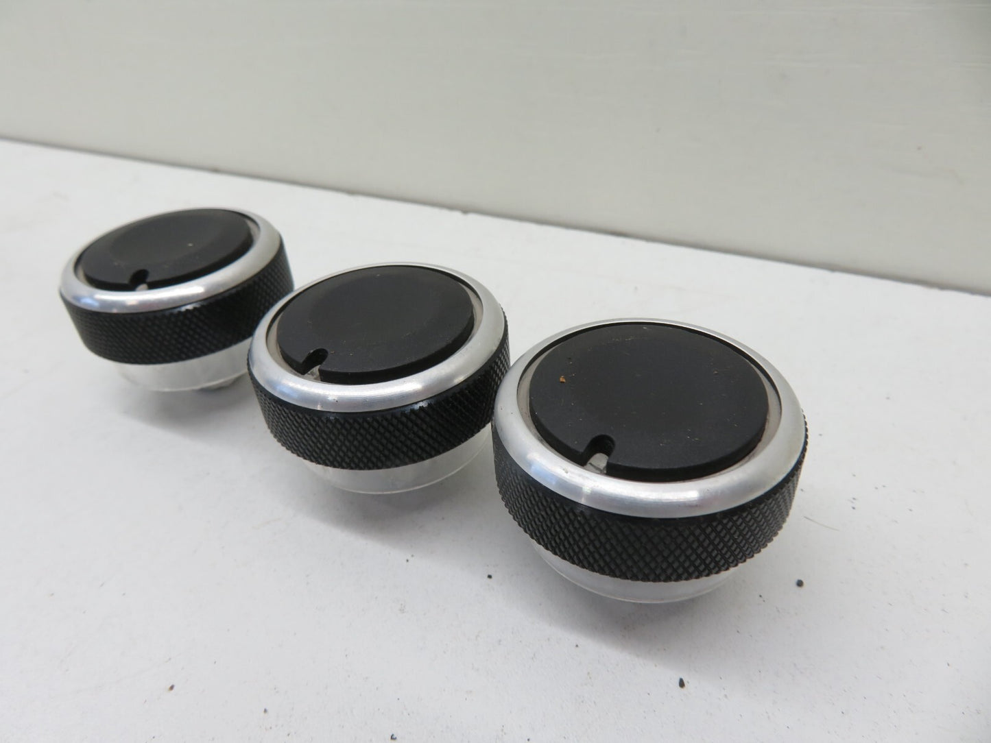 FORD FOCUS ST HEATER CLIMATE CONTROL KNOBS 2006-2010 1299-33