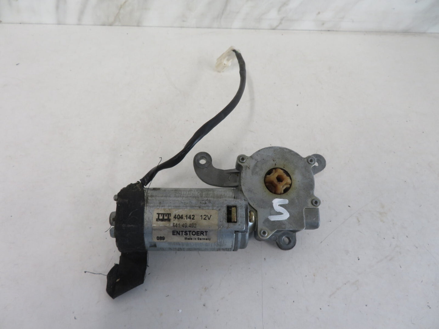 MITSUBISHI CARISMA SUN ROOF MOTOR 404.142  MIX1644-5