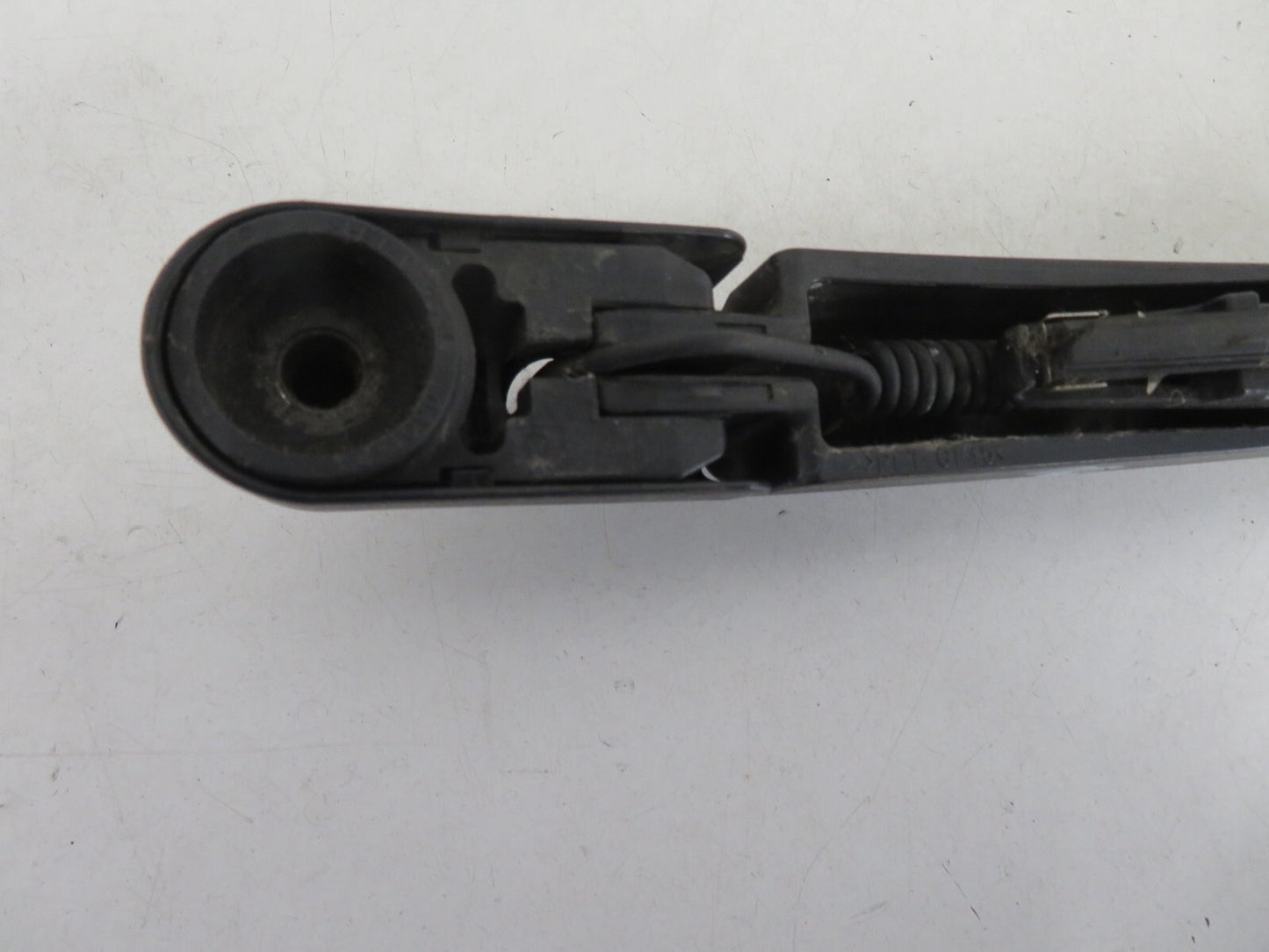 MAZDA 5 REAR WIPER ARM 2006-2010 1511-8