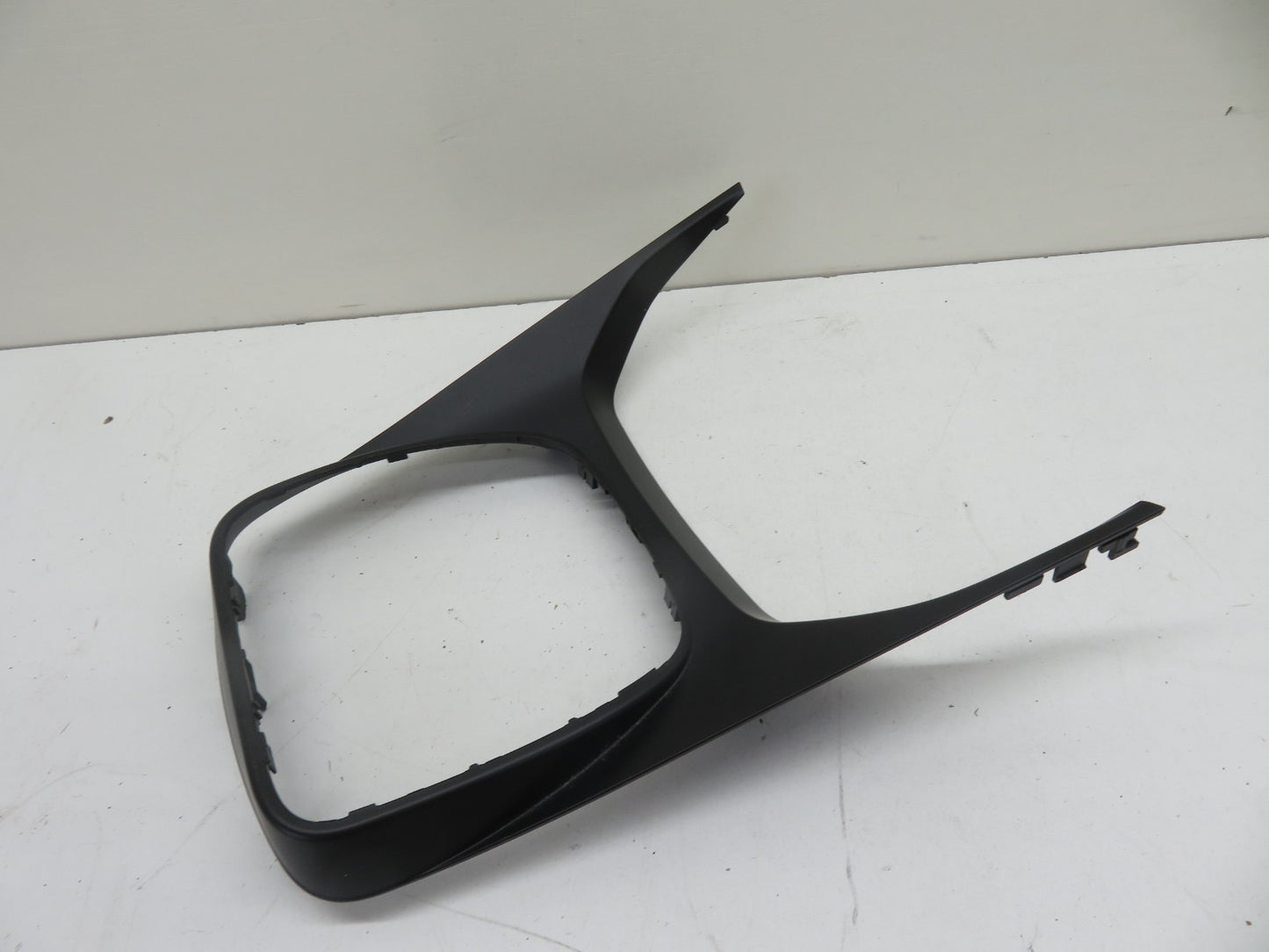 FORD C MAX GEAR GAITOR SURROUND TRIM 2011-2015 1691-3