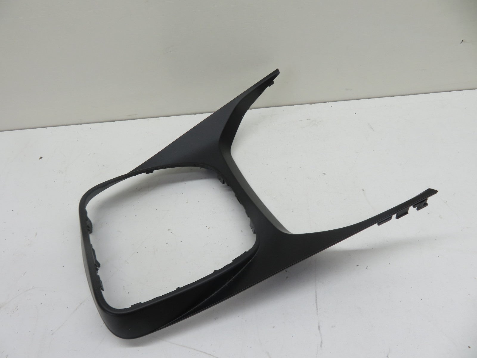 FORD C MAX GEAR GAITOR SURROUND TRIM 2011-2015 1691-3