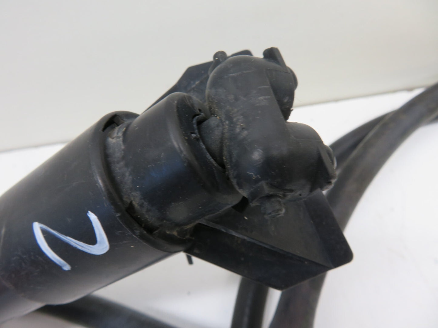 FORD FOCUS ST OS DRIVER HEADLIGHT WASHER JET 4M51-131014-AB 2006-2010 1299-2