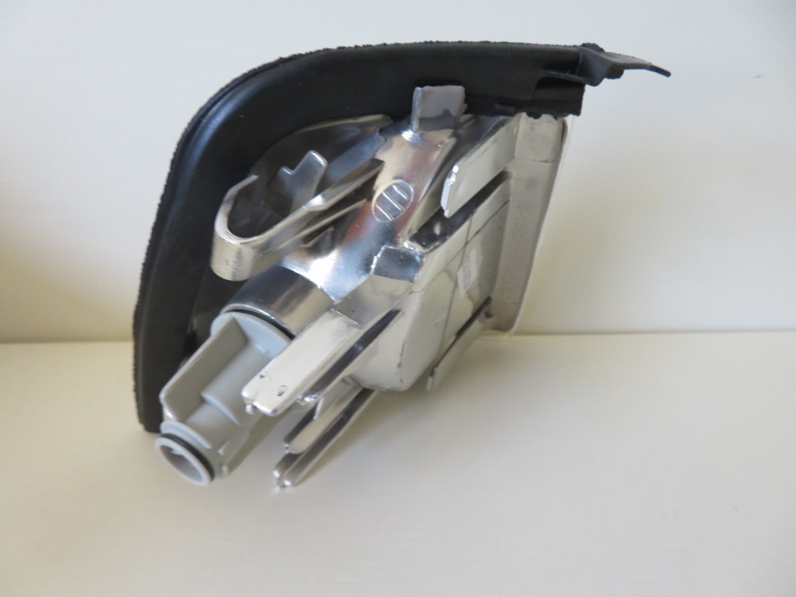 NS PASSENGER FRONT INDICATOR LIGHT FOR AUDI 80 441-1505L-WE-C 1991-1994