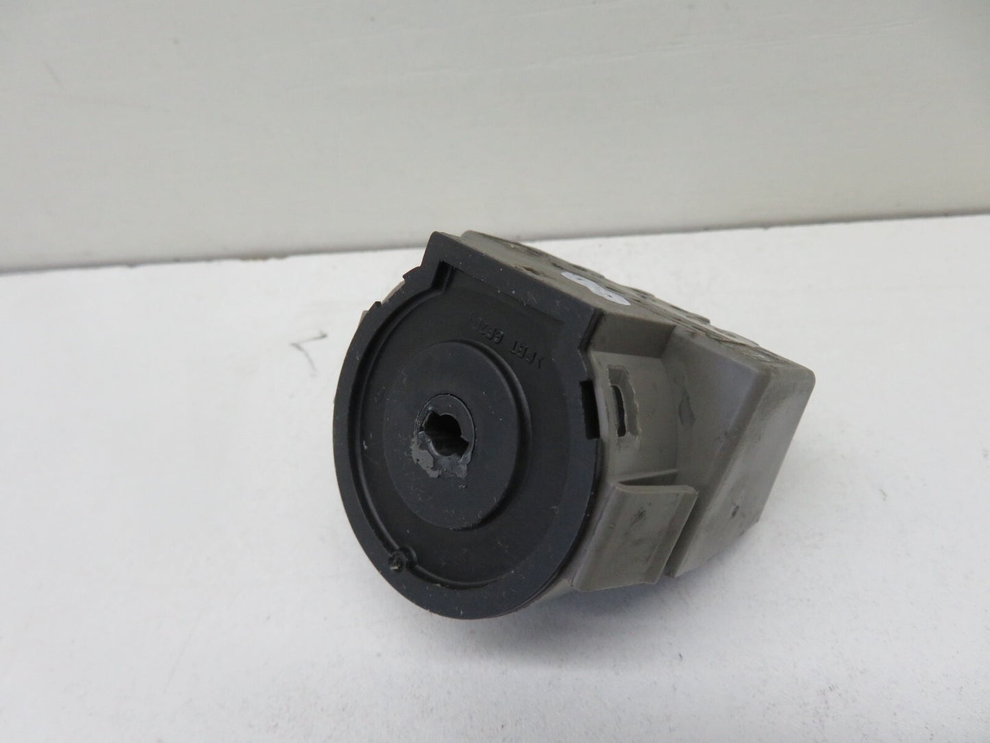 FORD SMAX IGNITION SWITCH 98AB-11572-BG 2006-2010 1789-8