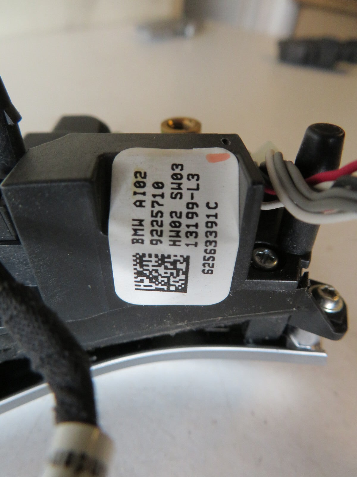 BMW 1 SERIES F20 M SPORT STEERING WHEEL CONTROLS 9225710 2011-2018 AMS1511