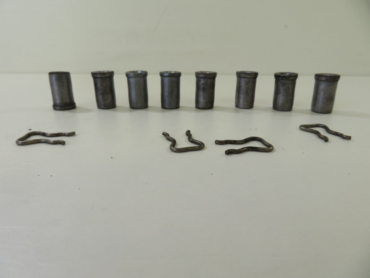 PEUGEOT 308 1.6 HDI FUEL INJECTOR CLAMP NUT FIXINGS CLIPS 2007-2013 1421-10