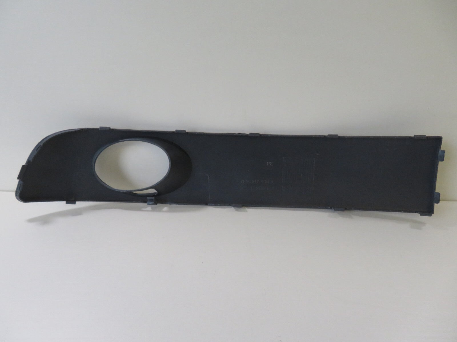 OS DRIVER RH FRONT BUMPER GRILLE FOG SURROUND FOR VW TRANSPORTER 2003-2015