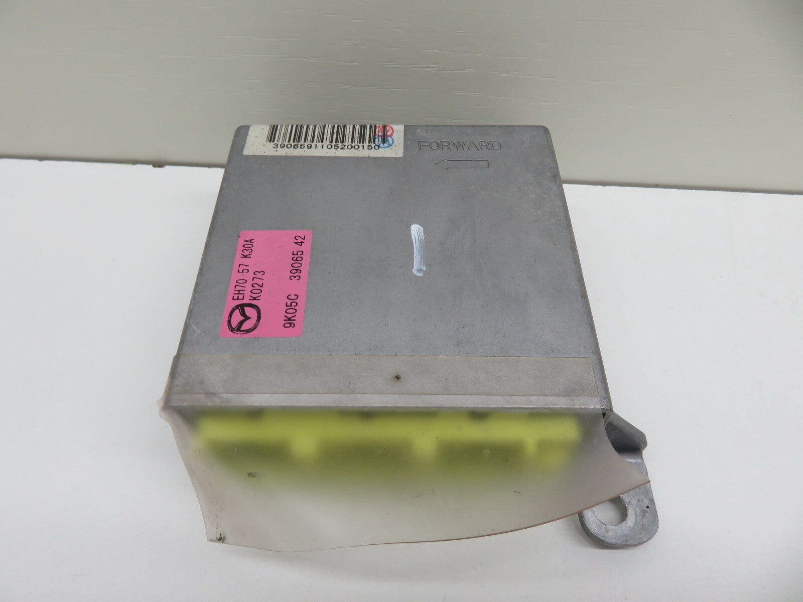 MAZDA CX7 AIR  BAG CONTROL MODULE ECU EH7057K30A 2009-2012 1617-1