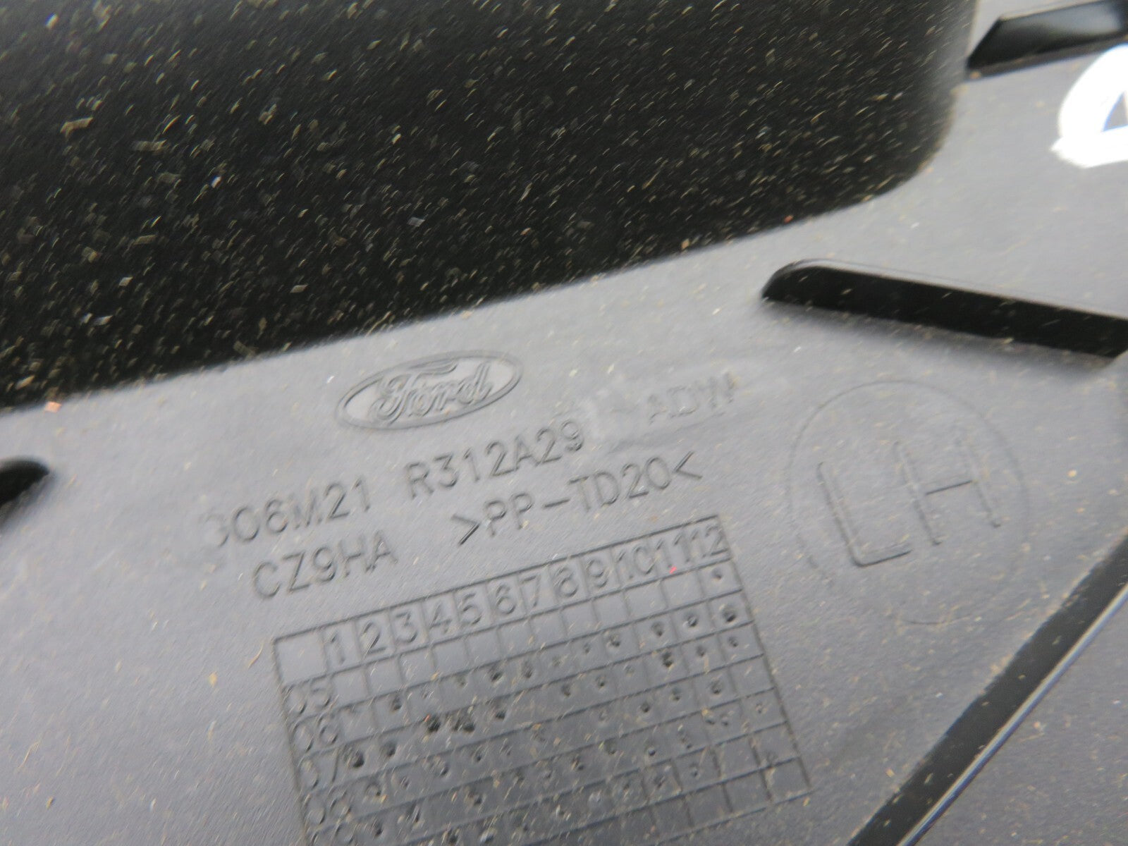 FORD SMAX NSR LEFT REAR BOOT ACCESS TRIM 2006-2010 #1216-8