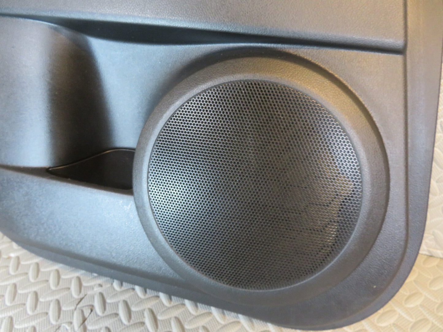 MAZDA CX7 NSR DOOR CARD 2010-2012