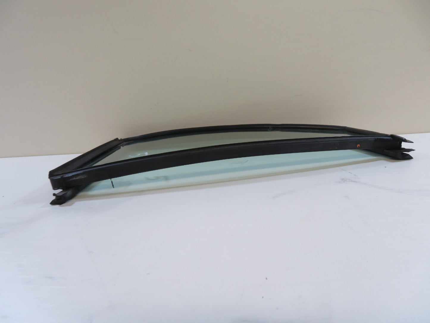 RENAULT LAGUNA OSR DRIVER REAR QUARTER GLASS ESTATE 2001-2007 MIX1632-5