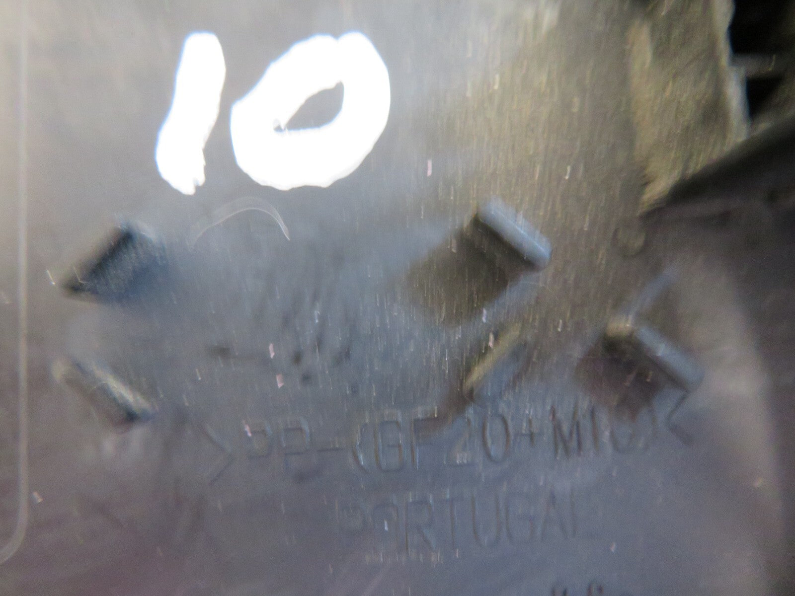 FORD FOCUS CC ENGINE BAY FUSE BOX COVER 2006-2010 AM1237-10