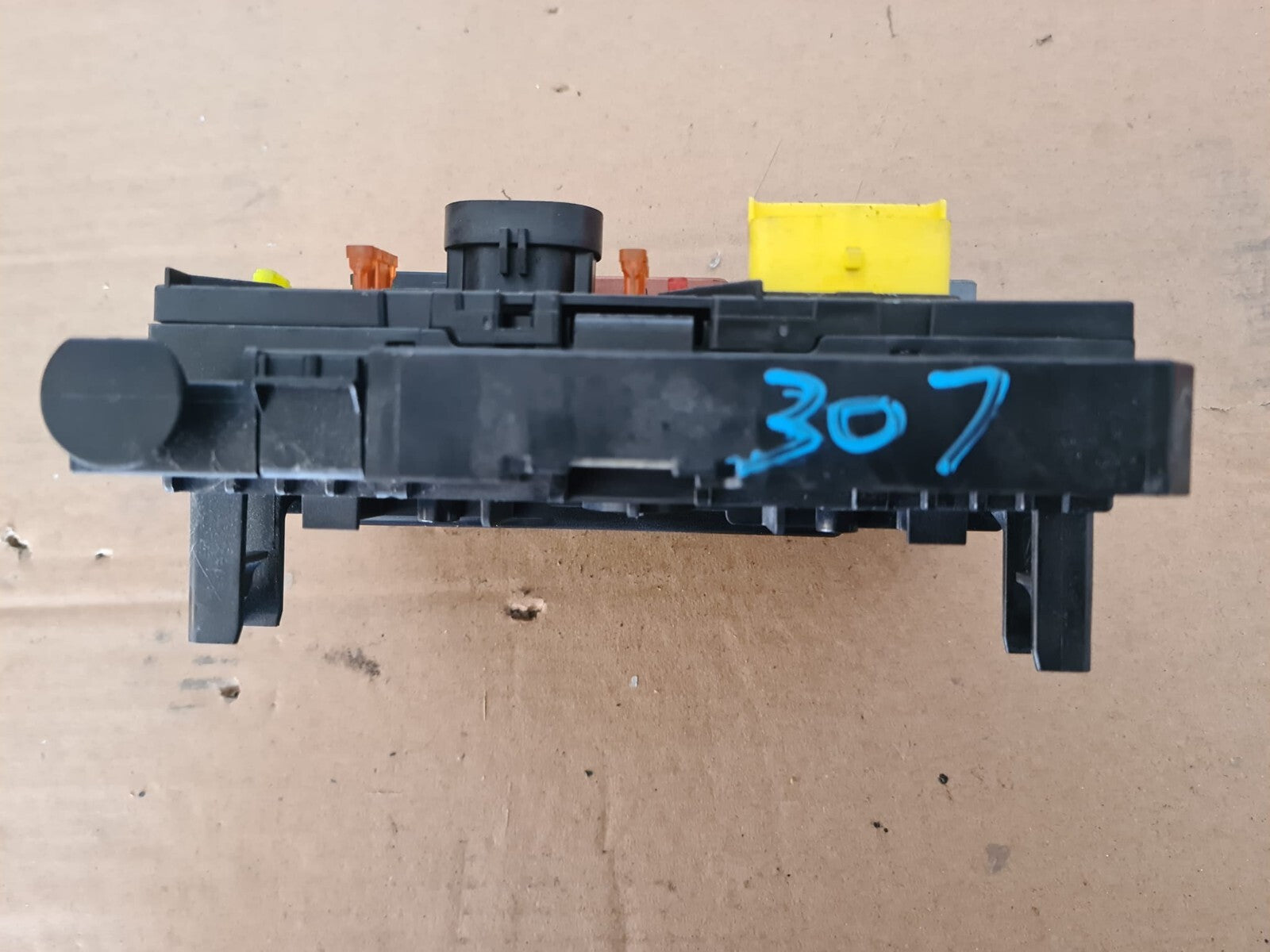 PEUGEOT 307 BSM FUSE BOX 9659741880