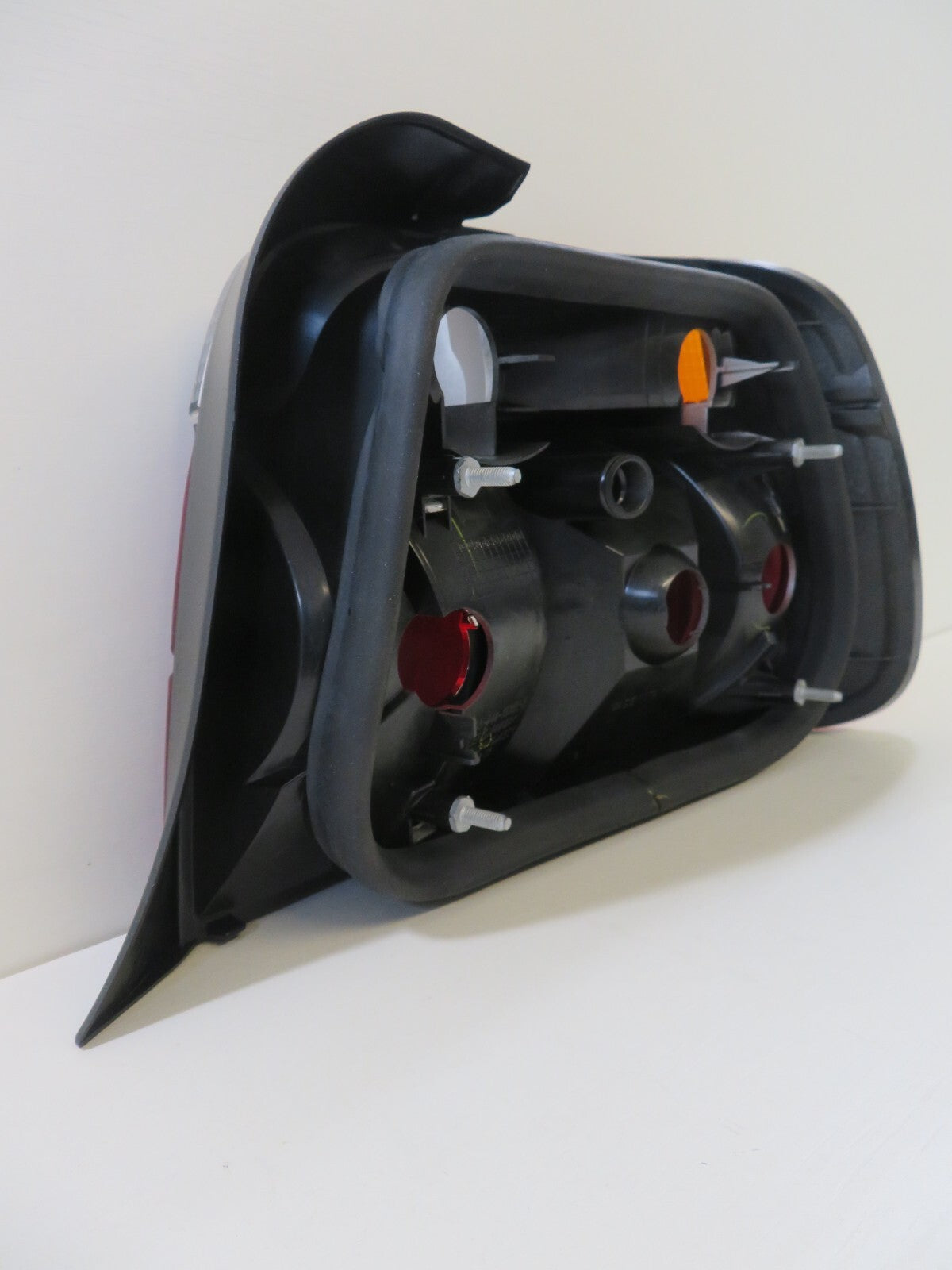 NS PASSENGER REAR LIGHT LH DEPO 444-1935L-UE FOR BMW 3 SERIES COMPACT 1991-1999