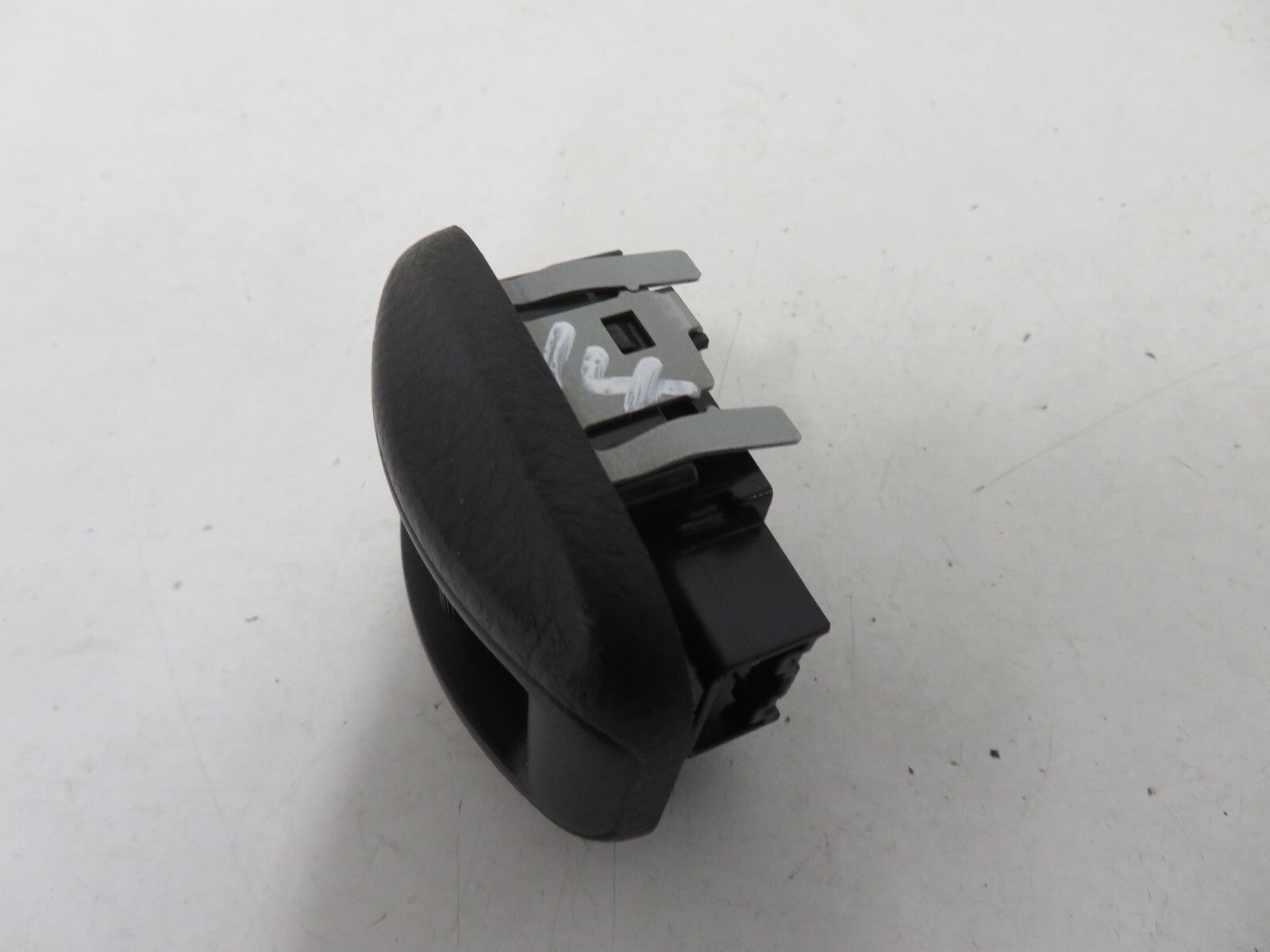 DAIHATSU CHARADE REAR WINDOW SWITCH 2003-2006 1424-14
