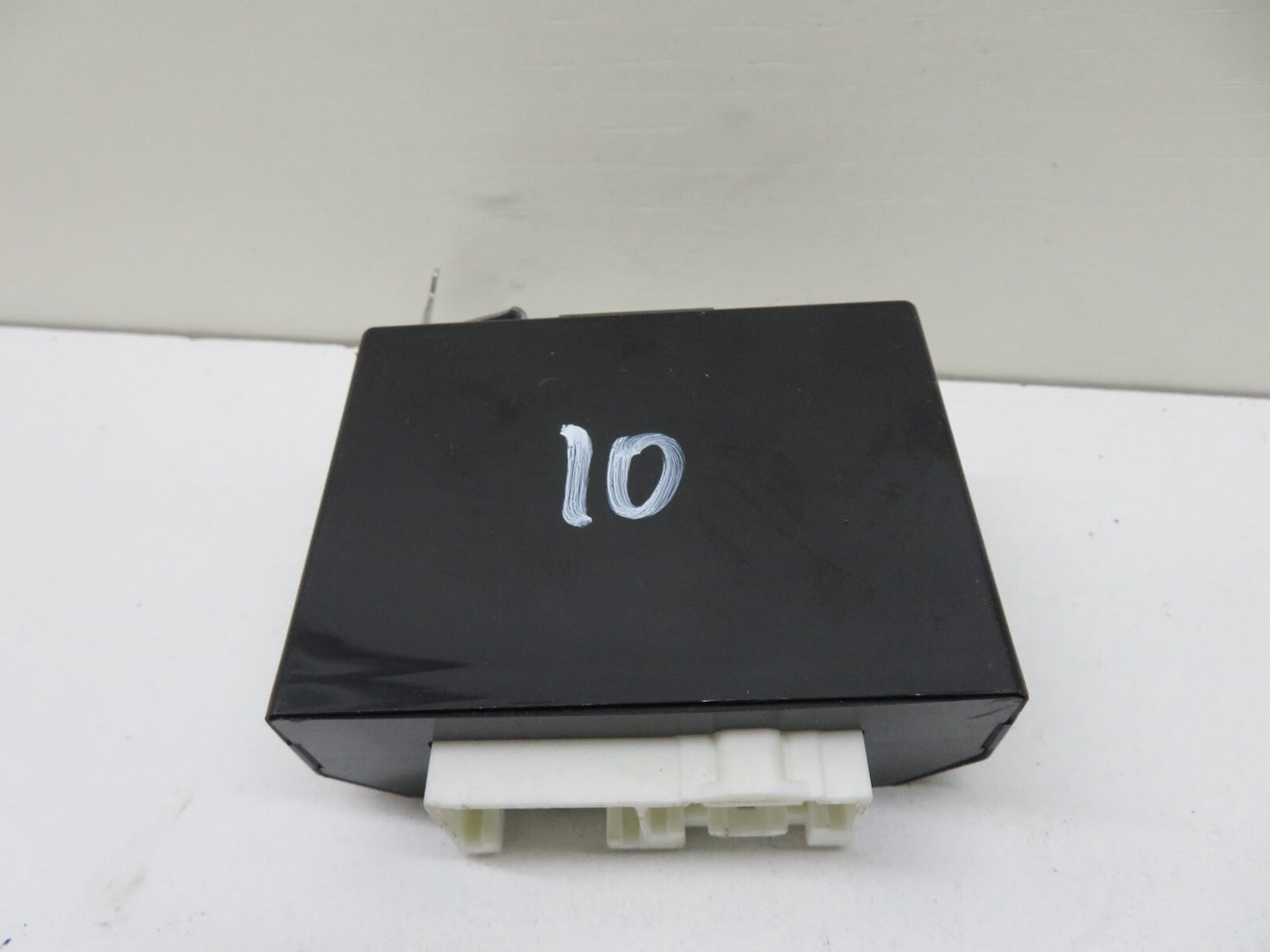 MAZDA CX7 HEADLIGHT CONTROL MODULE E22767890C 2008-2012 1629-7