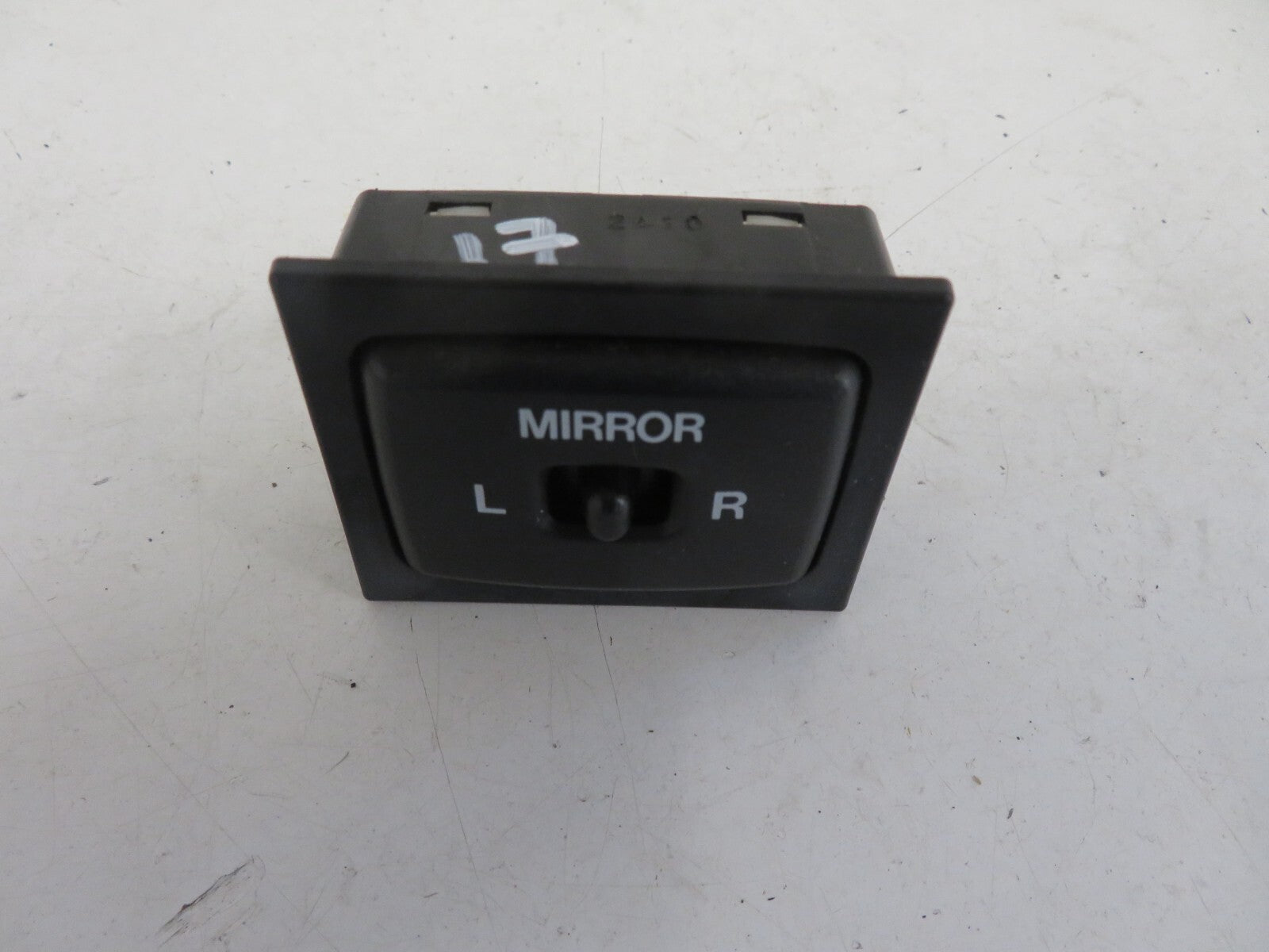 SUZUKI SWIFT MIRROR CONTROL SWITCH 1988-2002 1439-17