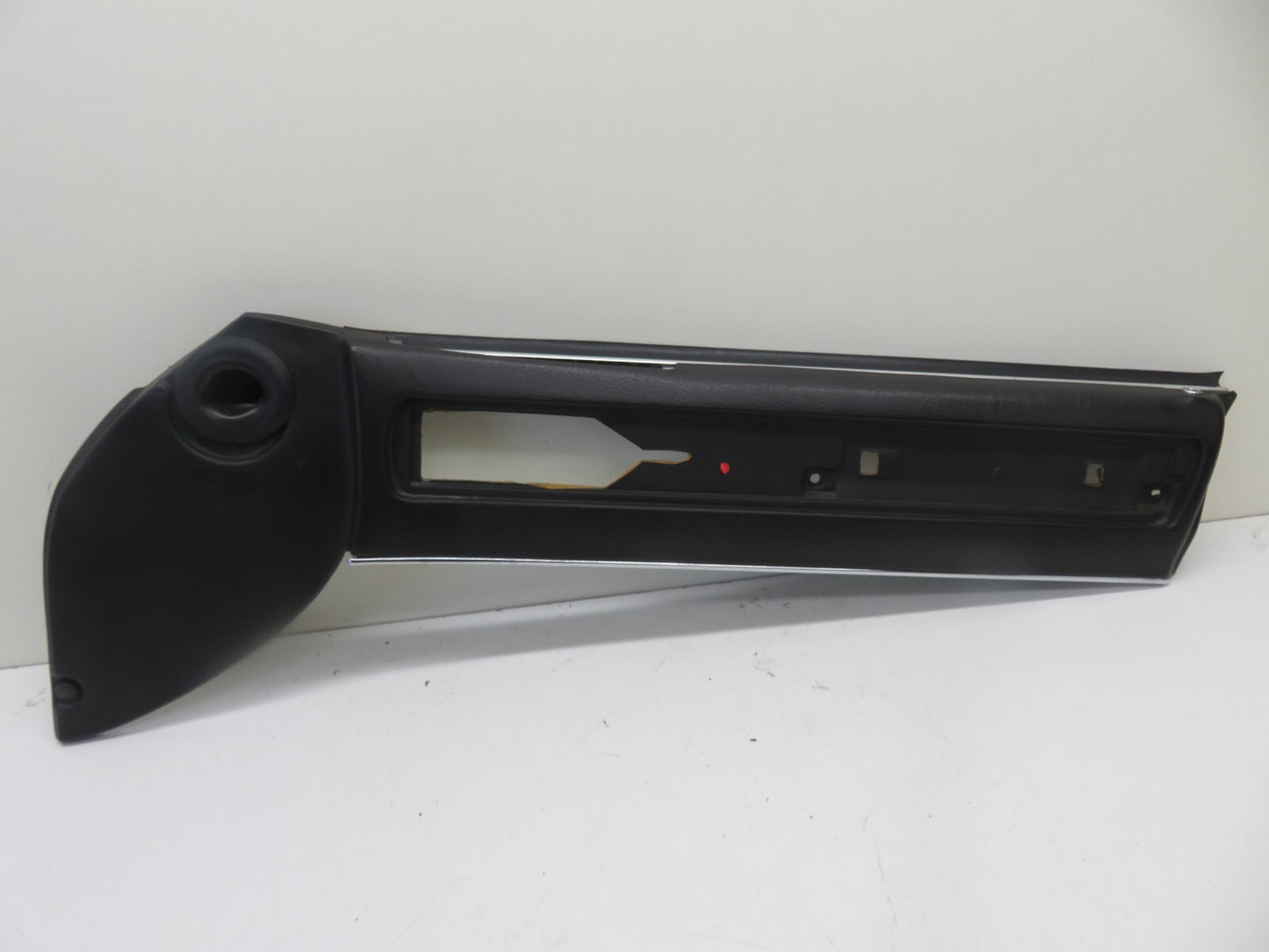 JAGUAR XJR OSF DRIVER DOOR CARD UPPER PANEL 1994-2001