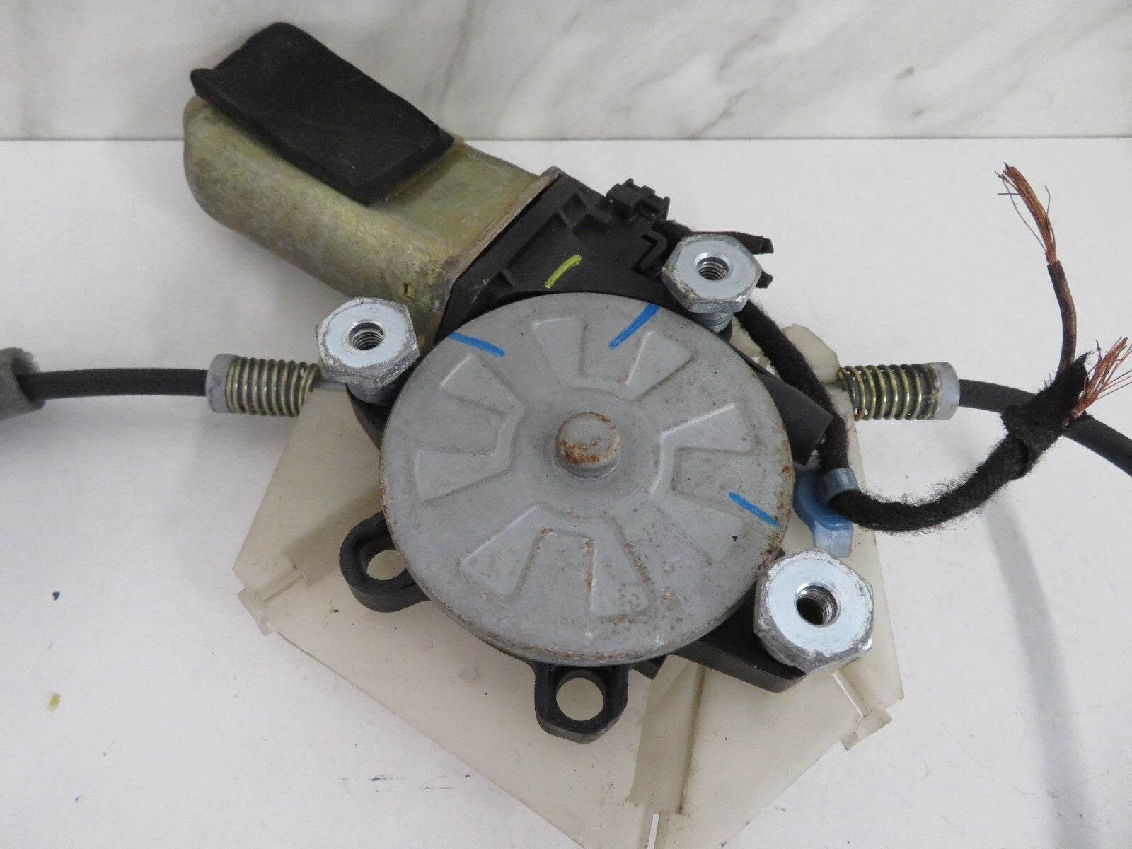 VOLVO V40 NSR PASSENGER REAR WINDOW REGULATOR 1995-2004 AMS-11