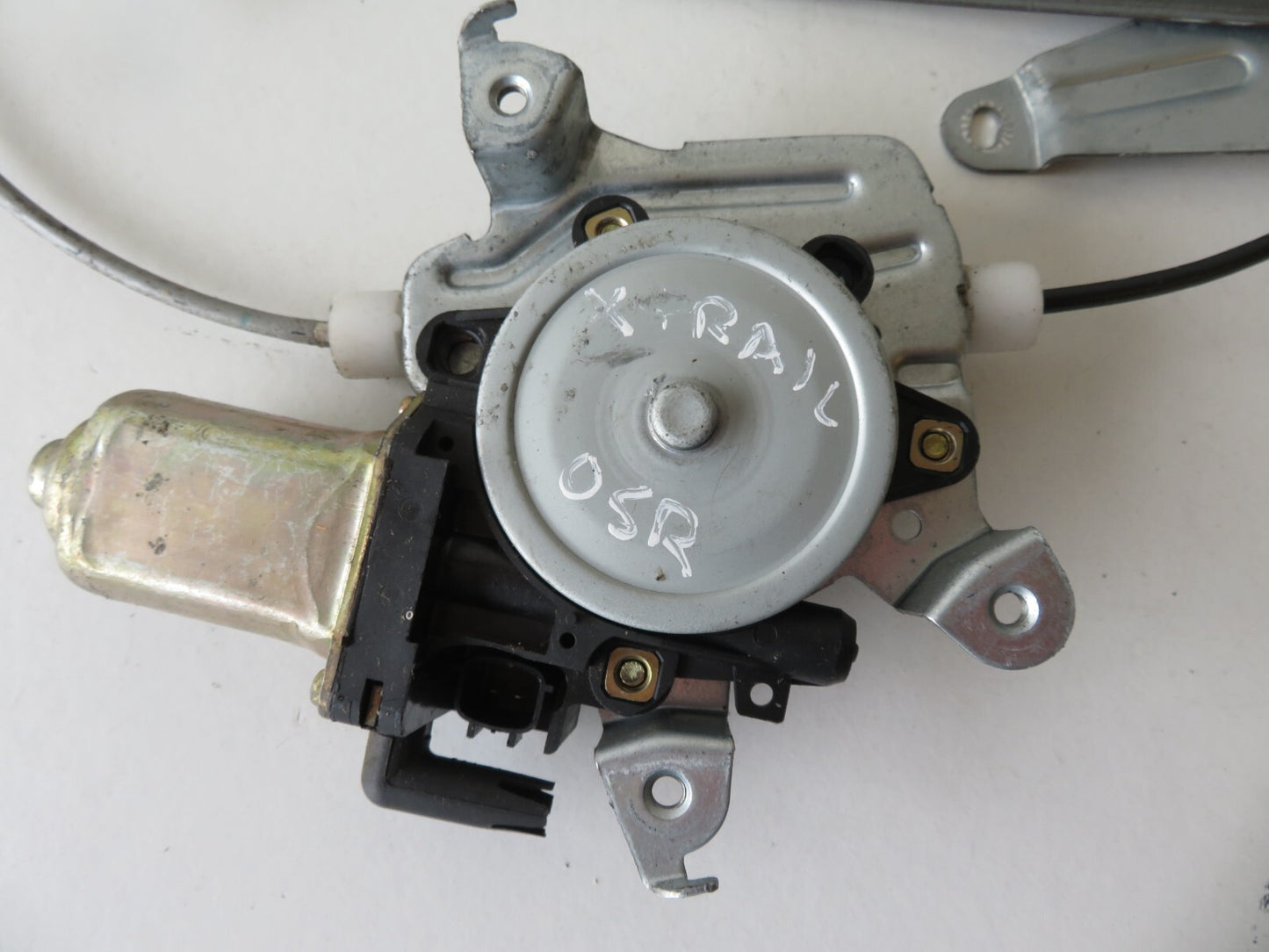 NISSAN X-TRAIL OSR WINDOW REGULATOR 8073089912 01-07 AMS1356