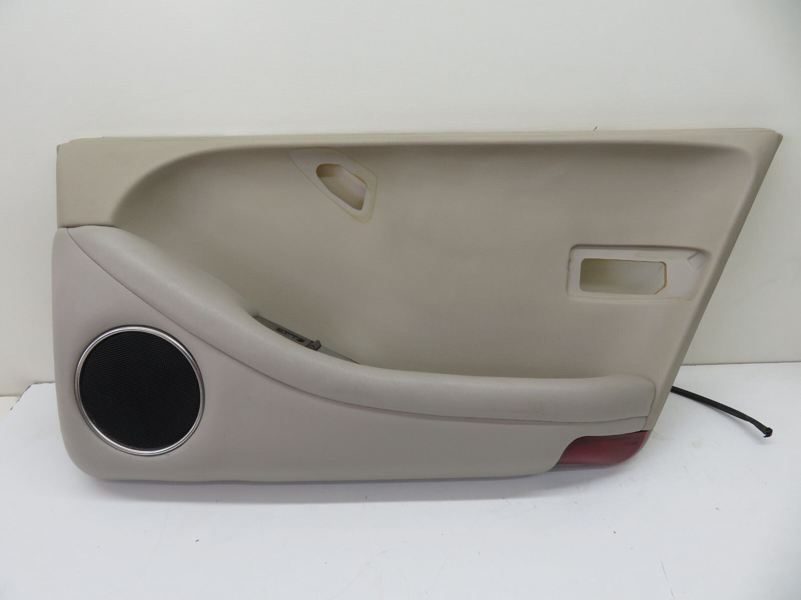 JAGUAR XJR OSR REAR RIGHT INTERIOR DOOR PANEL WITH SPEAKER ASHTRAY 1994-2001