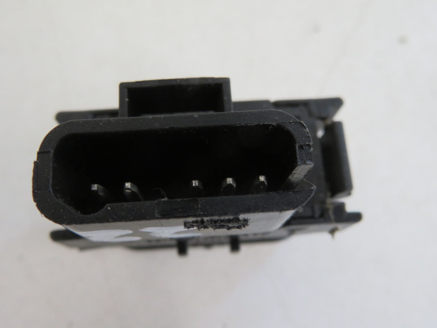 MERCEDES BENZ ML270 W163 HEATED SEAT SWITCH 1638200210 1998-05 MIX1010-22B