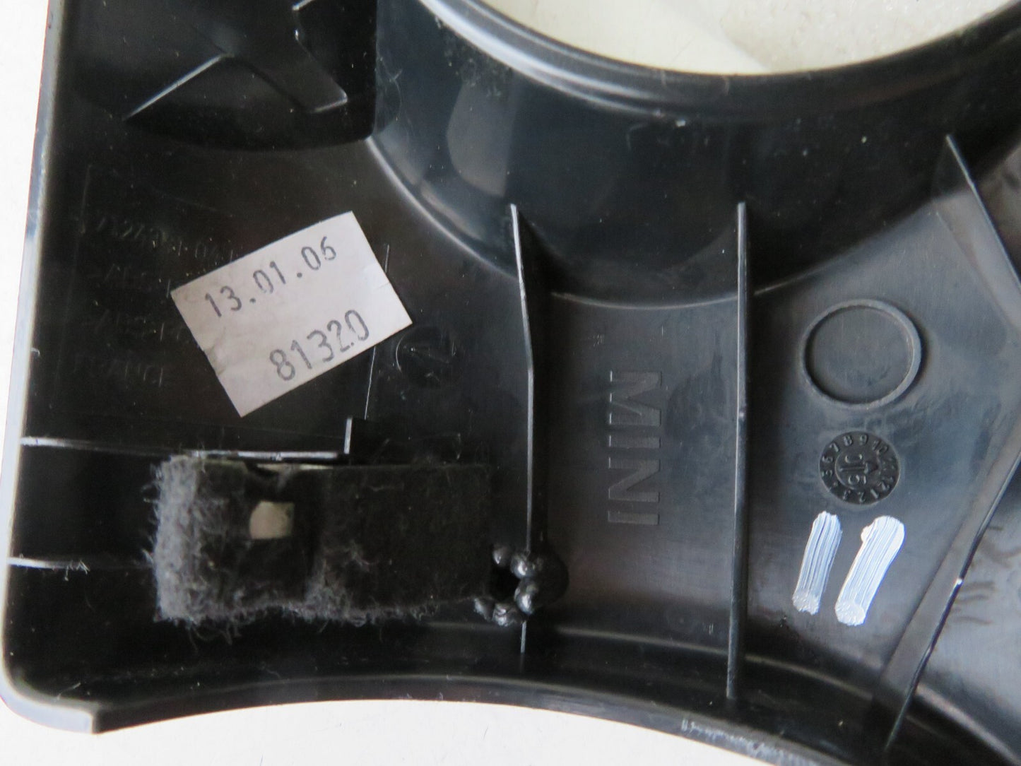 MINI COOPER S R53 INSTRUMENT CLUSTER SURROUND TRIM 2000-2006 AMS1218-11